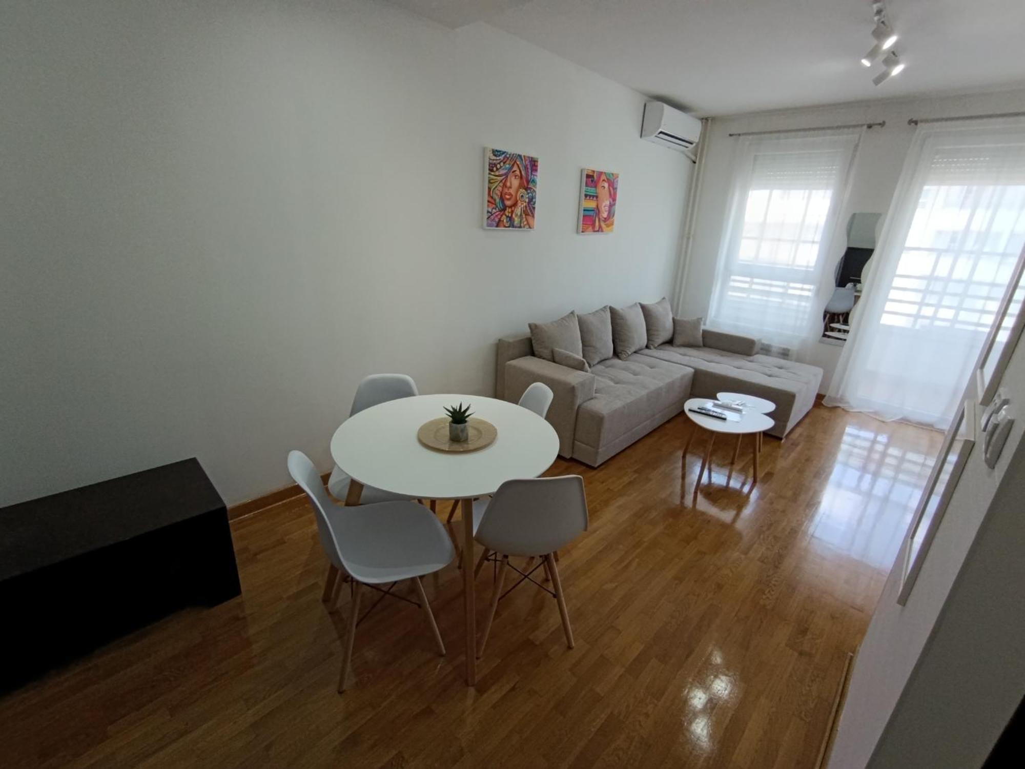 Apartment Tifani Belville Belgrado Kamer foto